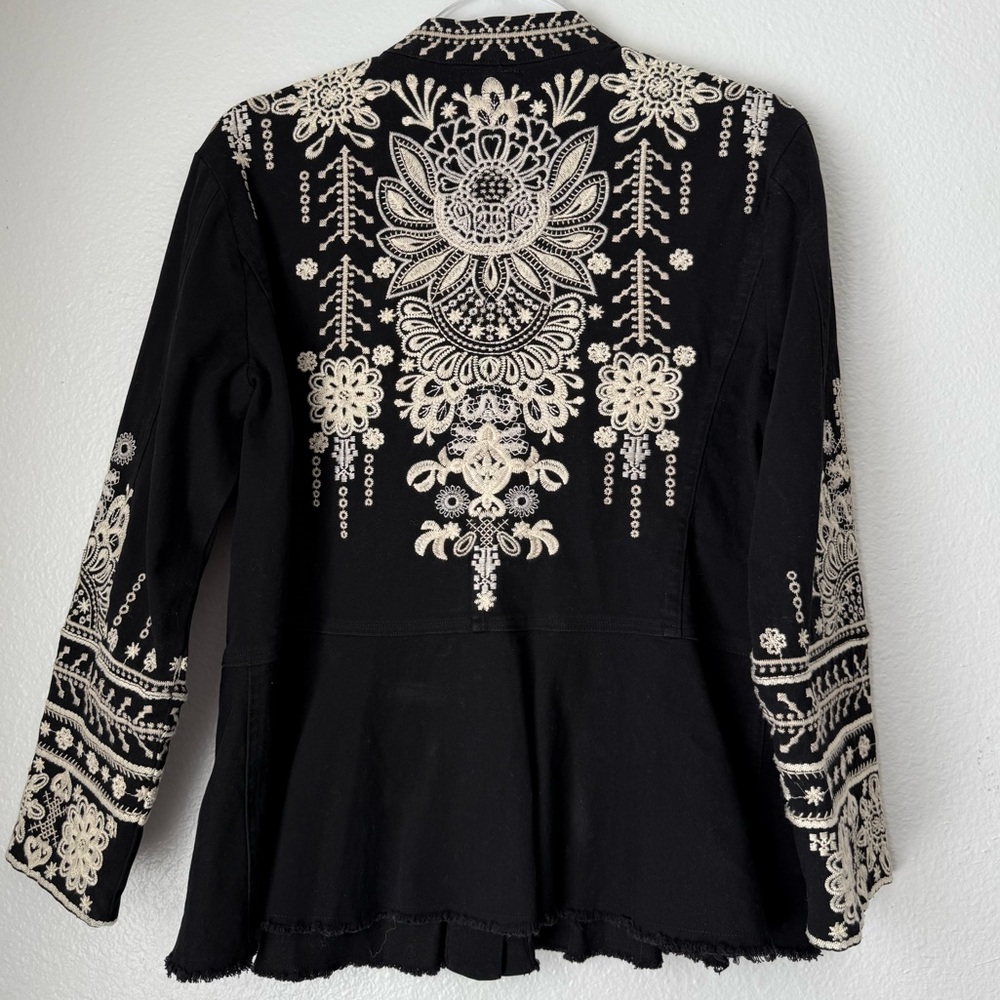 Johnny Was Workshop Marik Black Embroidered Peplum Military Jacket Raw Hem Small - Picture 11 of 14